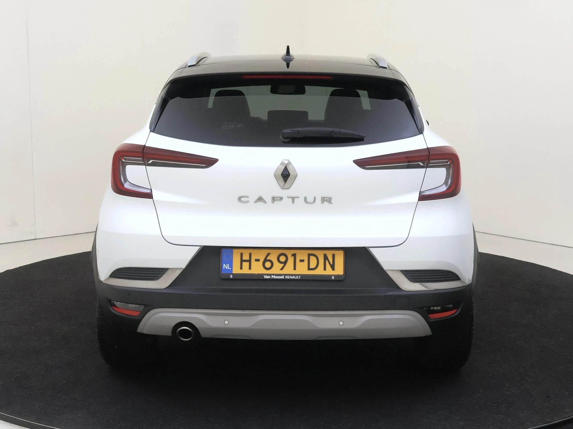 Renault-Captur-image-6