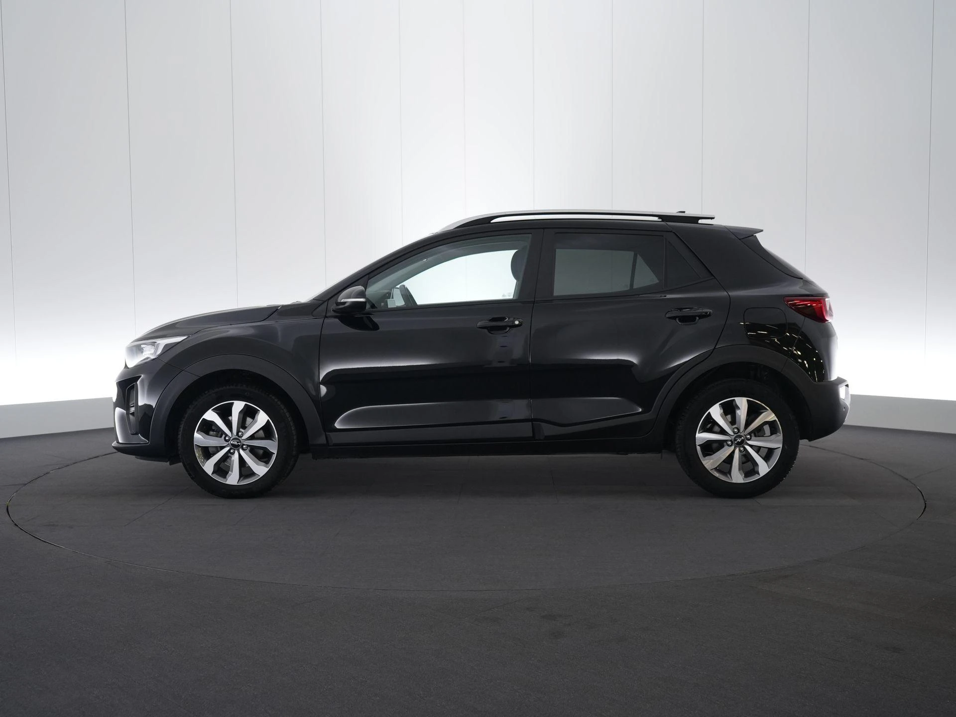 Kia-Stonic-image-3