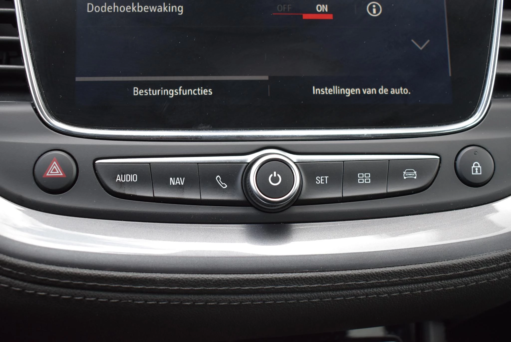 Opel-Grandland X-image-27