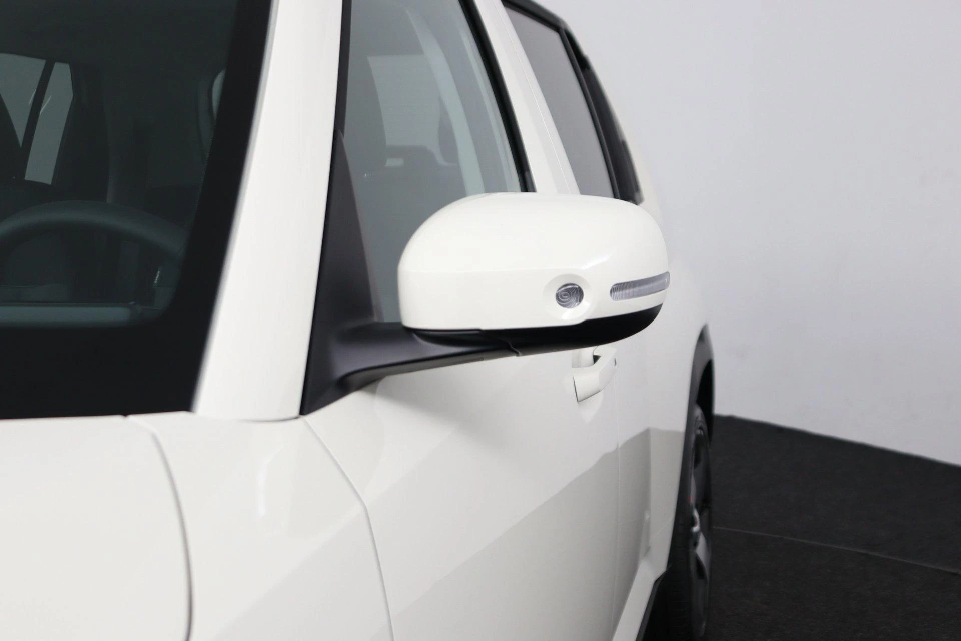 Hyundai-Inster-image-12