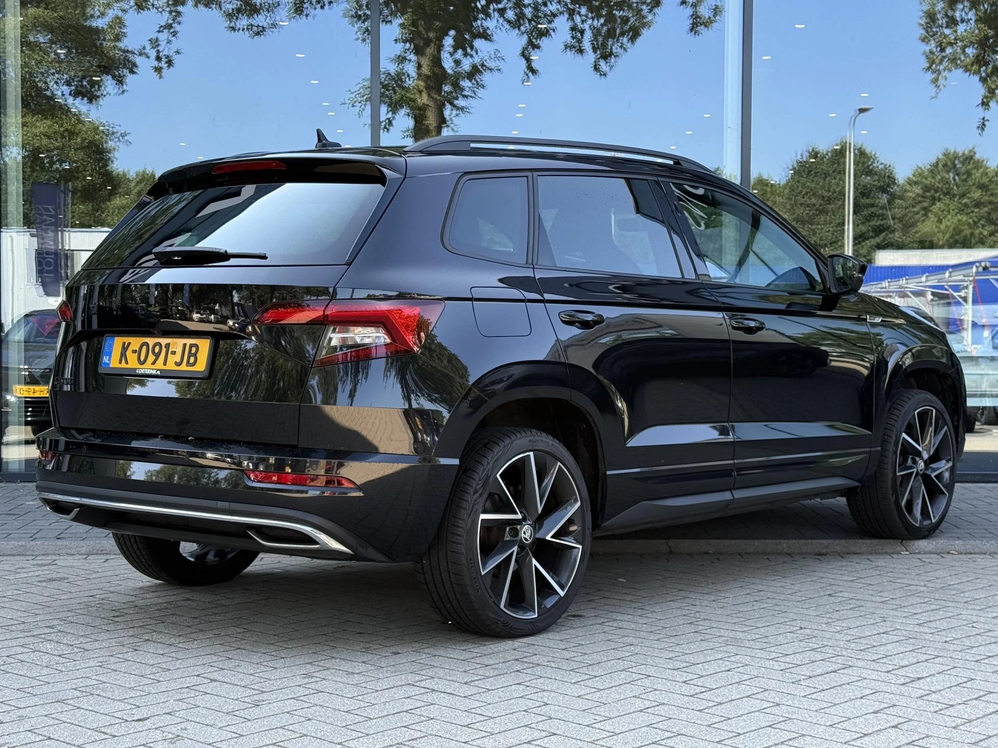 Škoda Karoq 1.5 TSI ACT Sportline Business