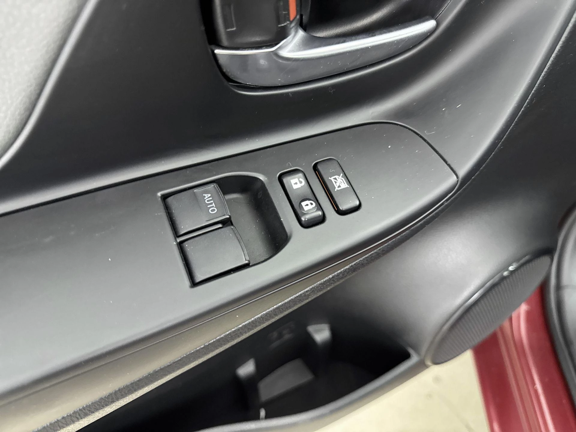 Toyota-Yaris-image-17