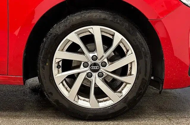 Audi-A1 Sportback-image-4