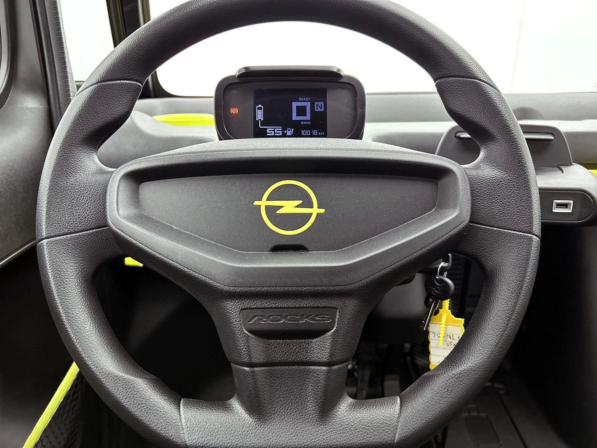 Opel-Rocks-e-image-19