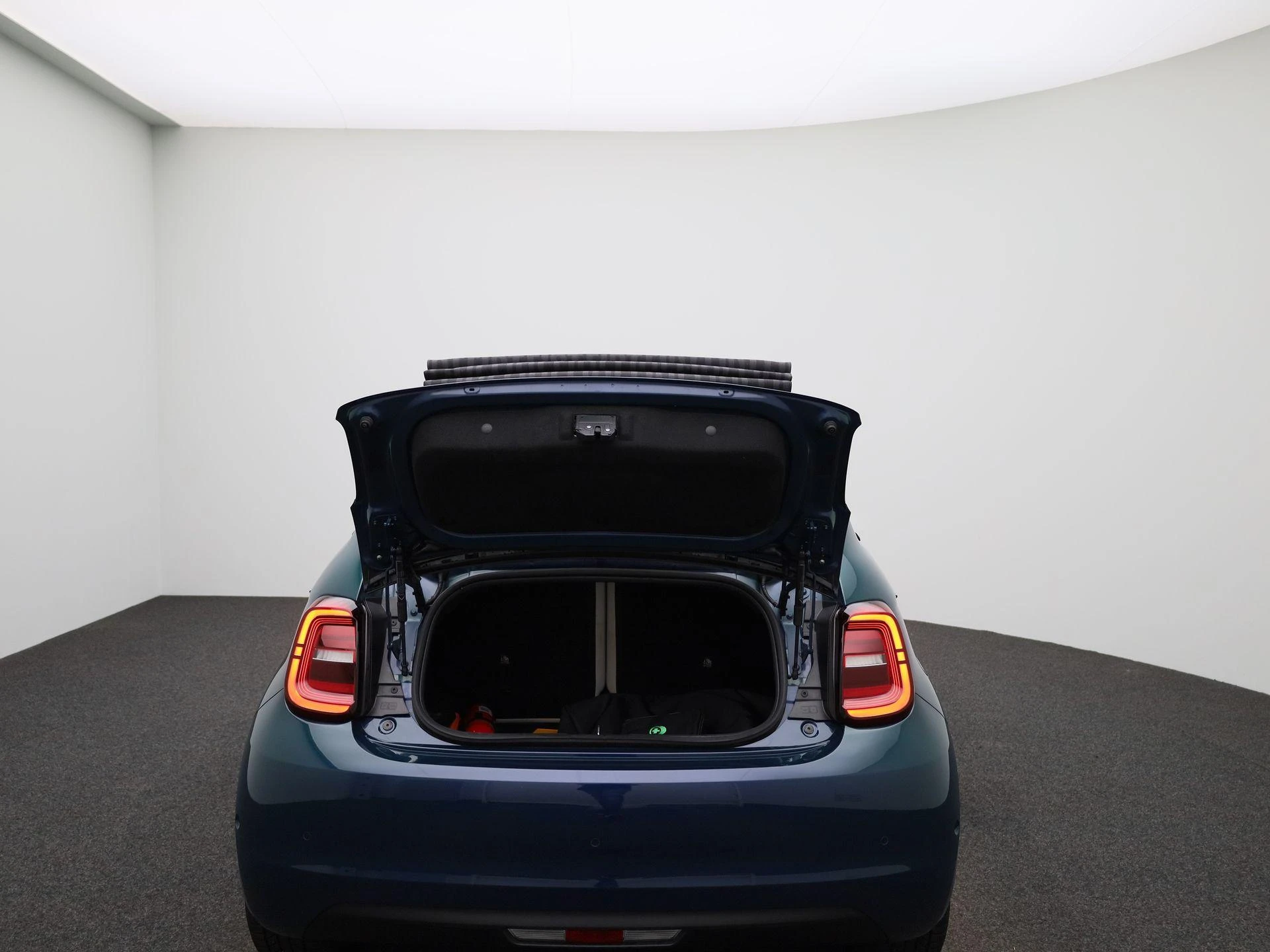 Fiat-500e-image-10