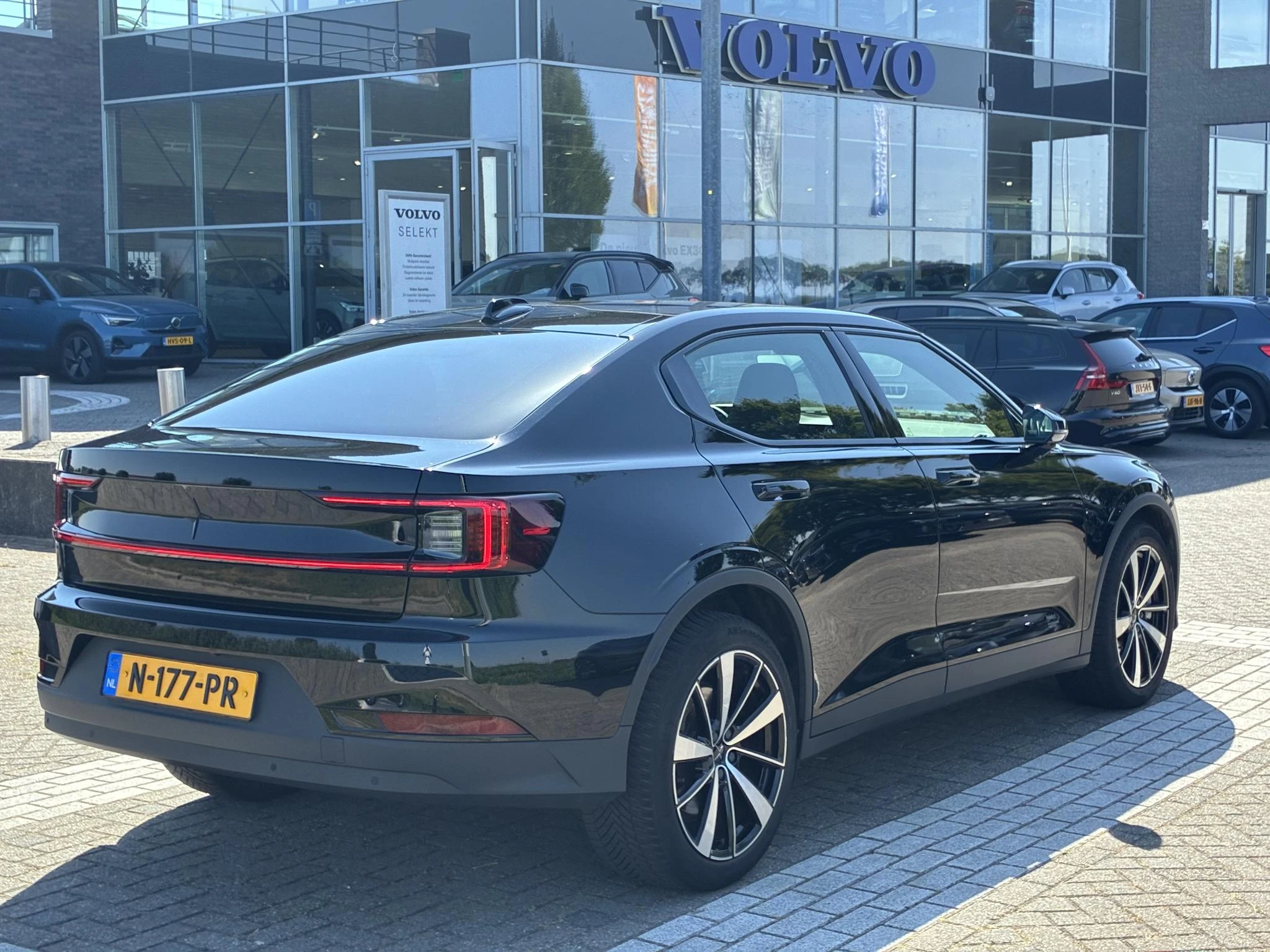 Polestar-2-image-6