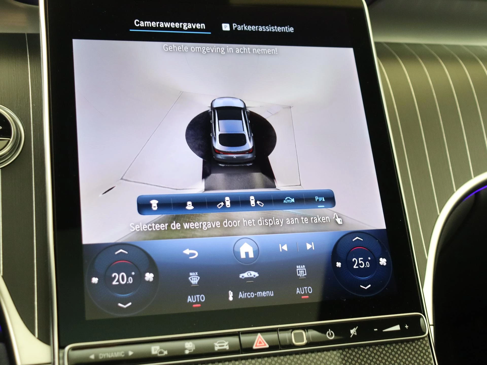 Mercedes-Benz-GLC-image-21