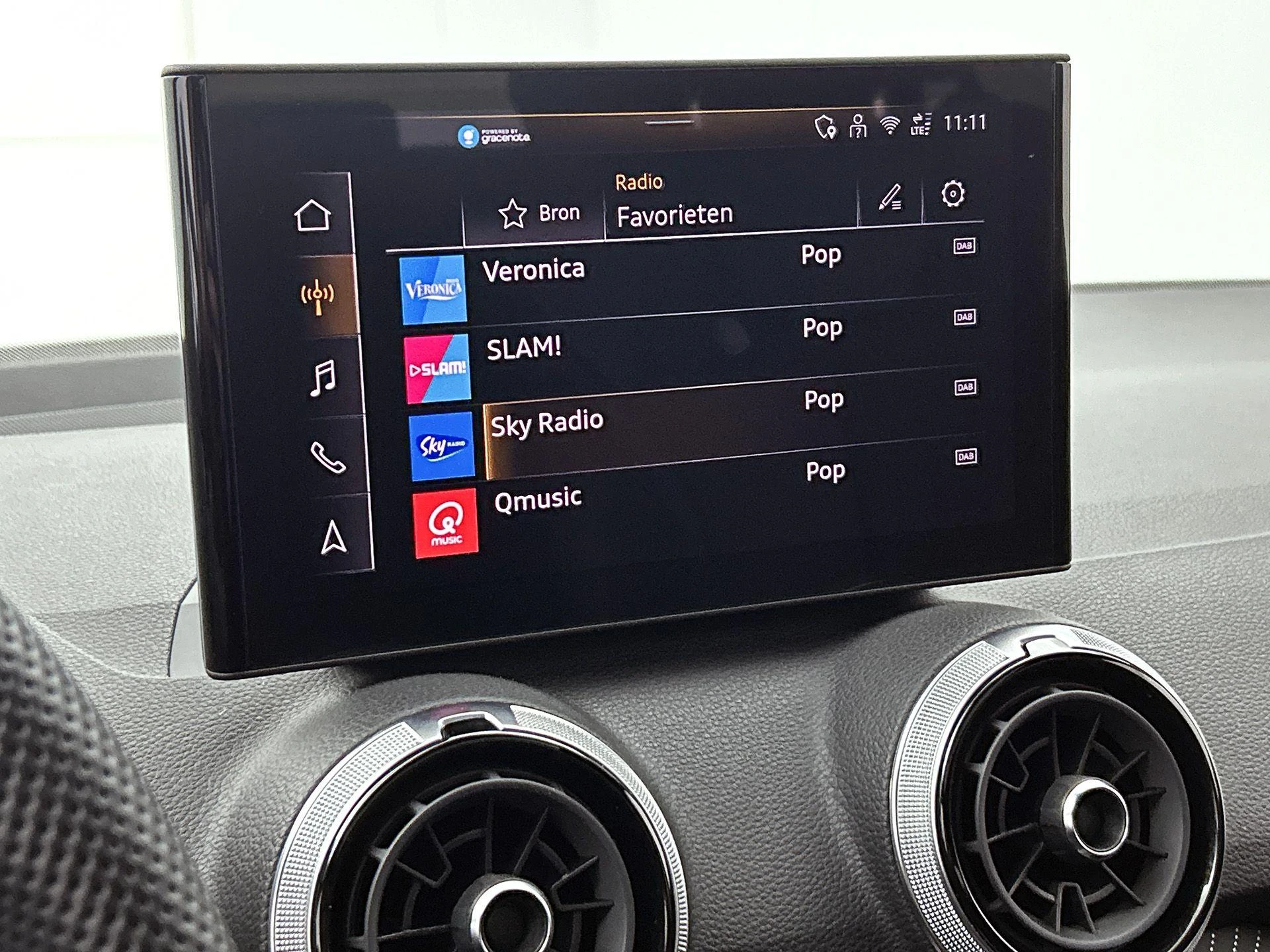 Audi-Q2-image-16