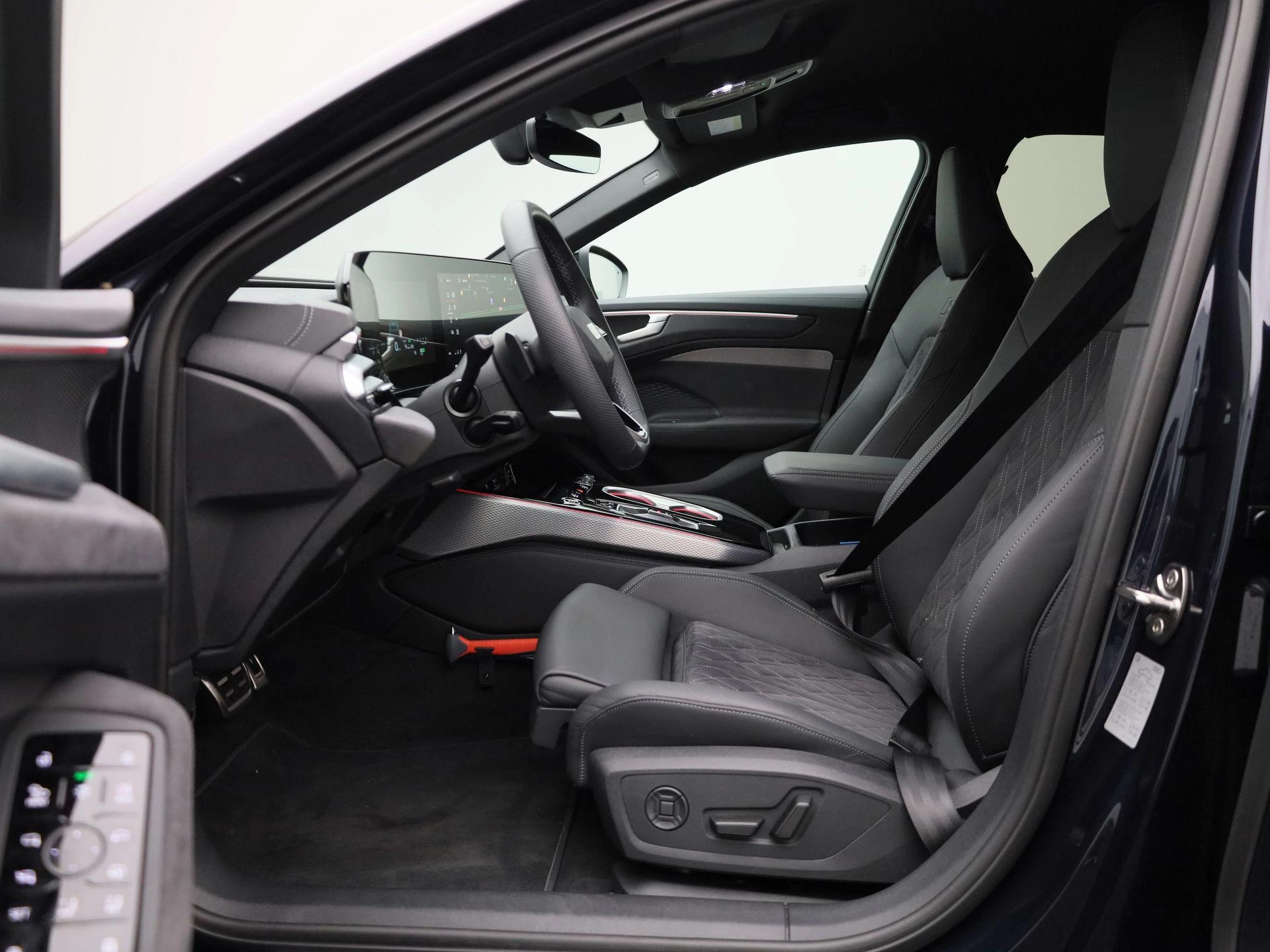 Audi A6 Limousine 2.0 e-hybrid quattro S Edition 299 PK