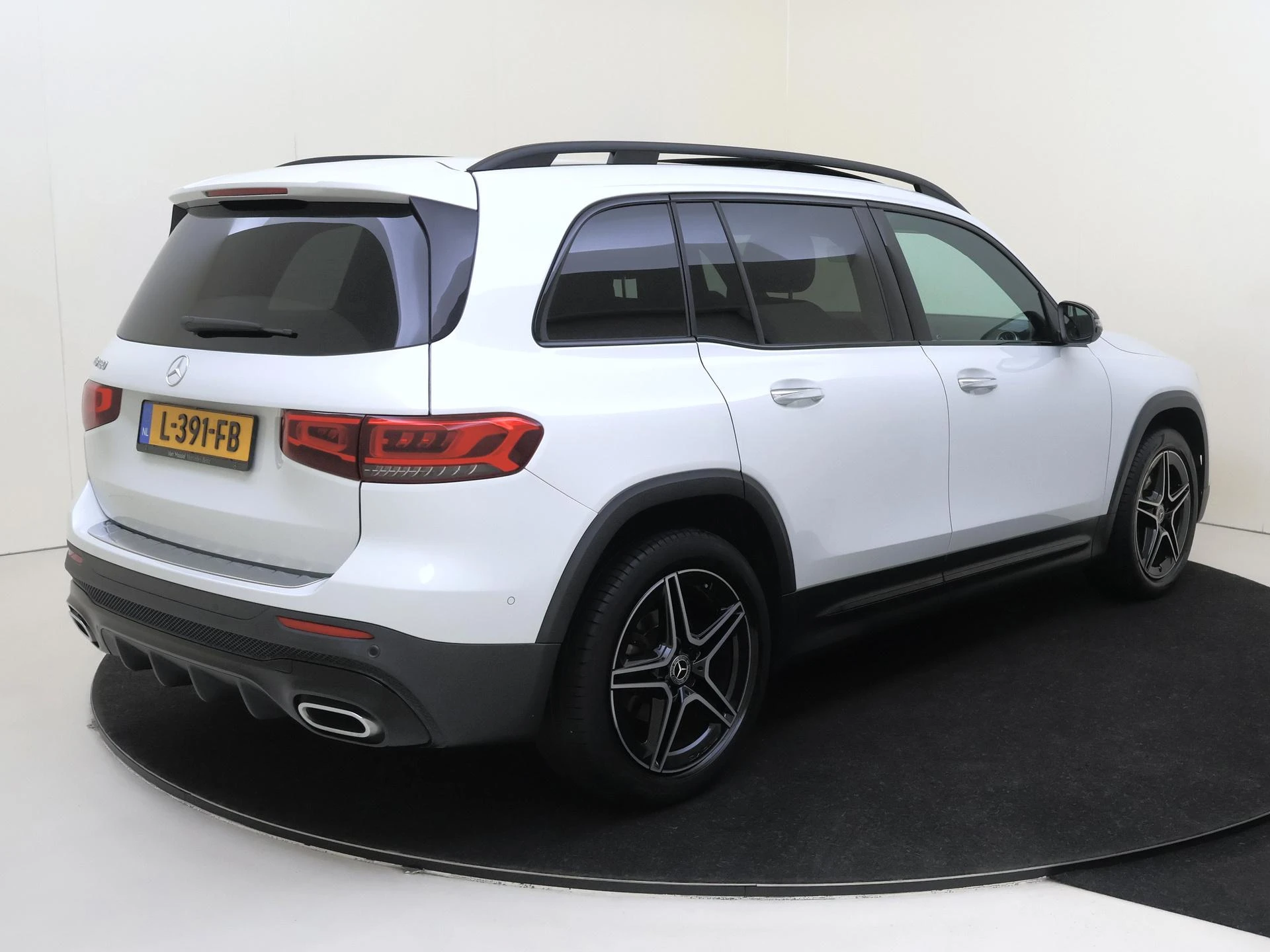 Mercedes-Benz GLB 180 Business Solution AMG