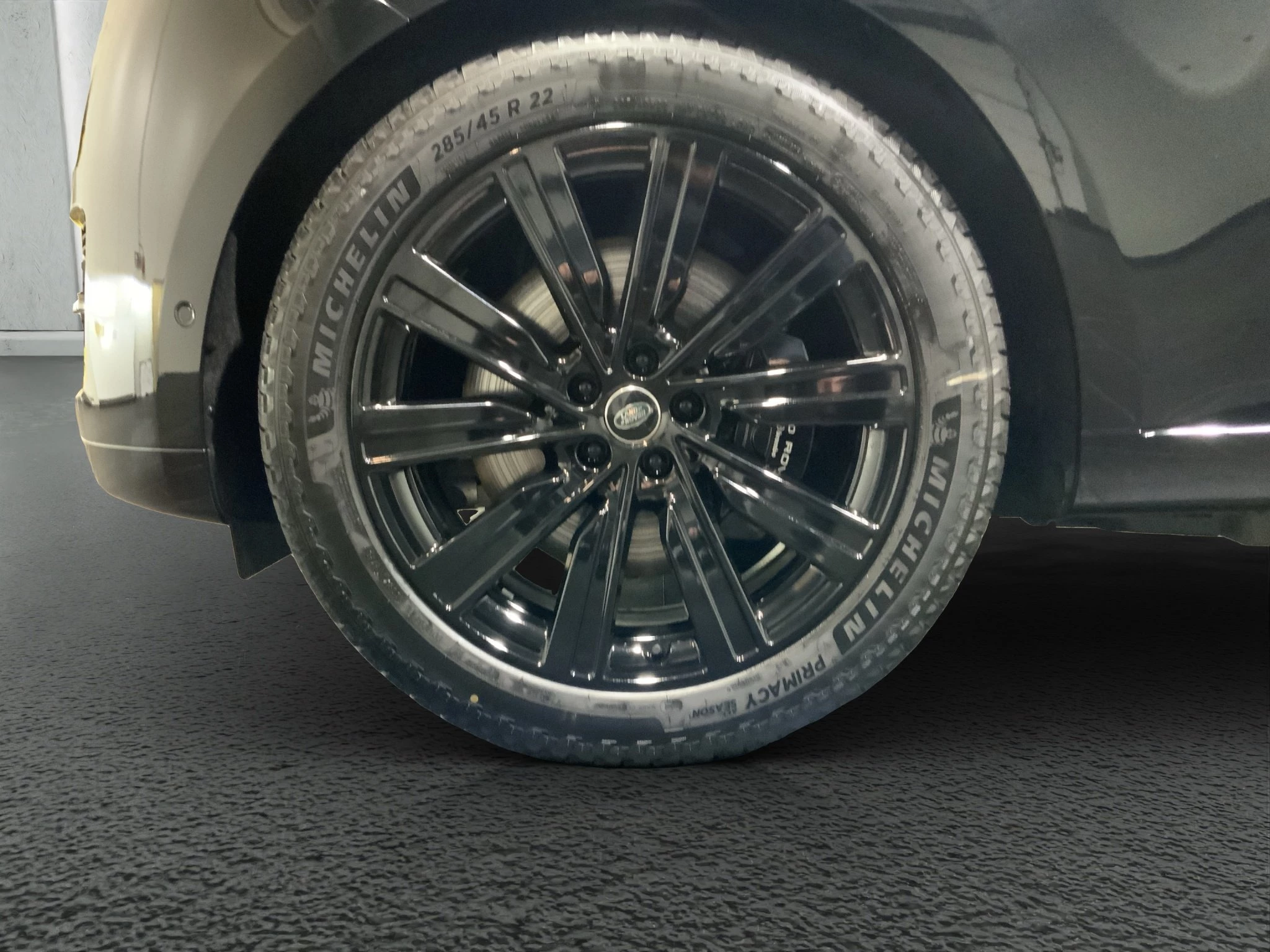 Land Rover Range Rover Autobiography 3.0 P550e 22 | AHK | Kühlfach