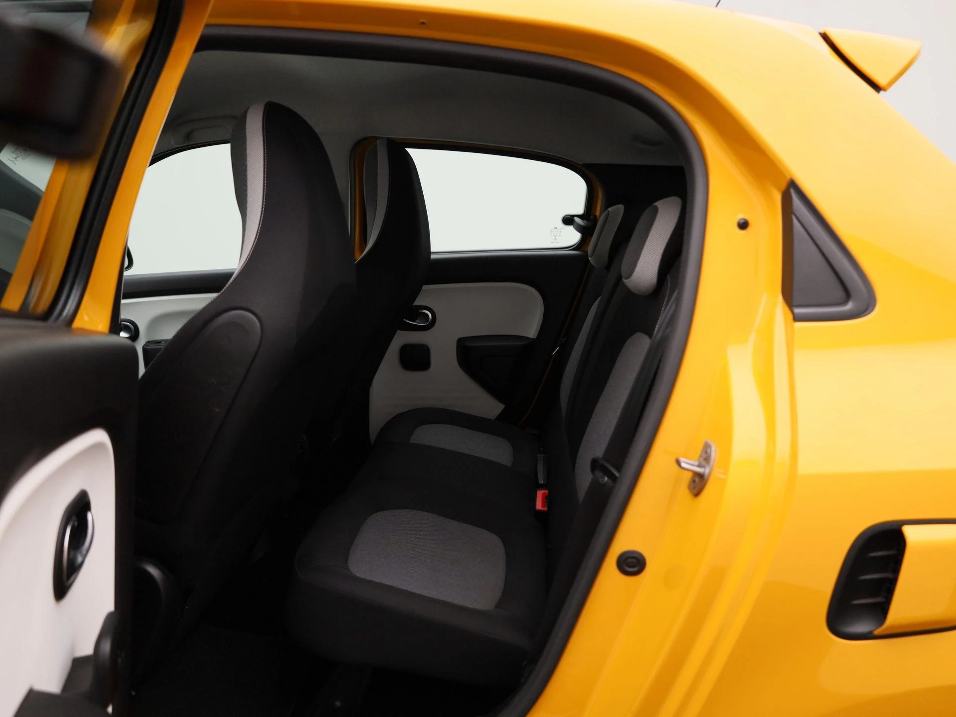 Renault-Twingo-image-9