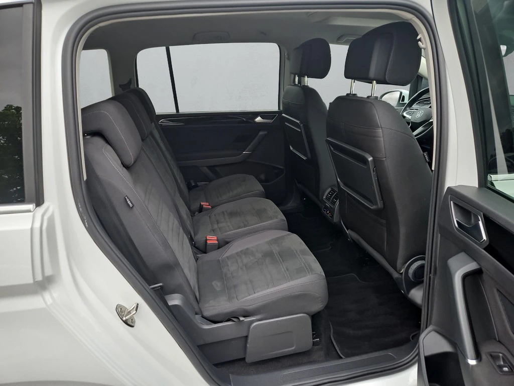 Volkswagen Touran 2.0 TDI DSG Highline *R-line*Kamera*AHK*
