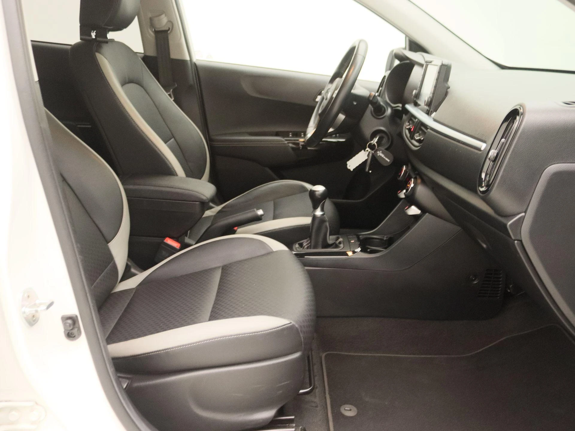 Kia-Picanto-image-22