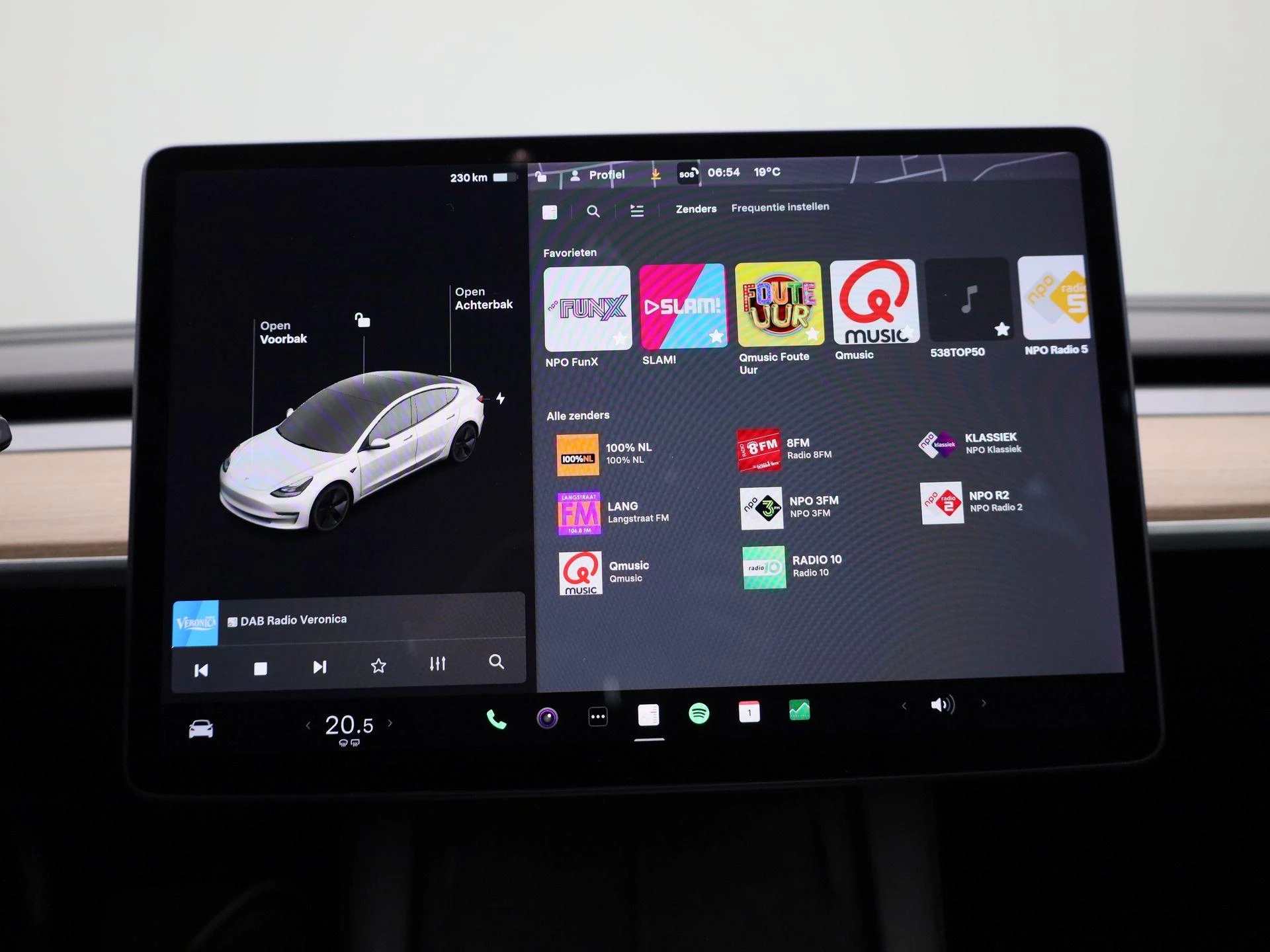 Tesla Model 3 Standard RWD Plus 60 kWh