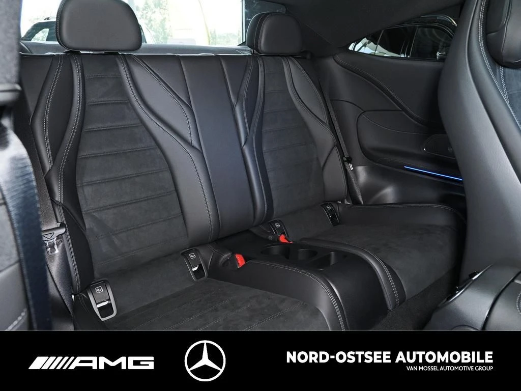 Mercedes-Benz CLE 200 AMG NIGHT PANO DIGITAL-LIGHT BURMESTER AMG Line