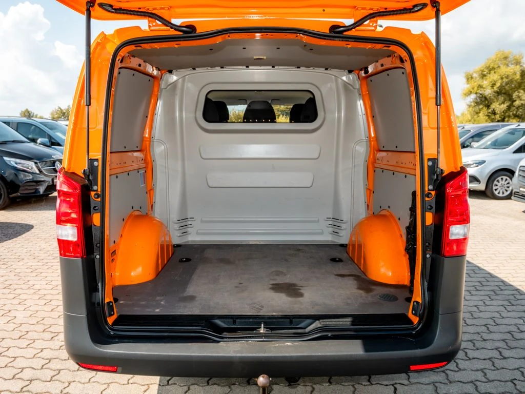 Mercedes-Benz-Vito 114-image-15
