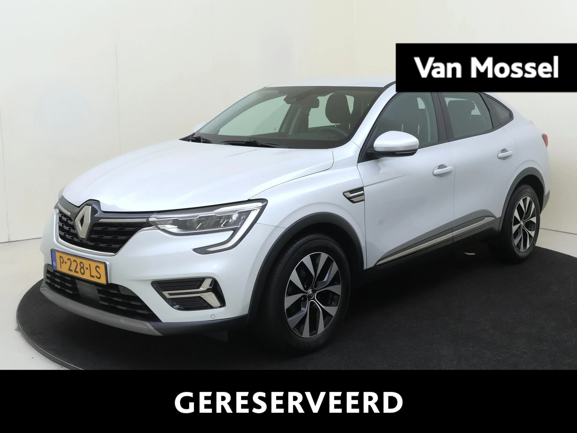 Renault-Arkana-image-0