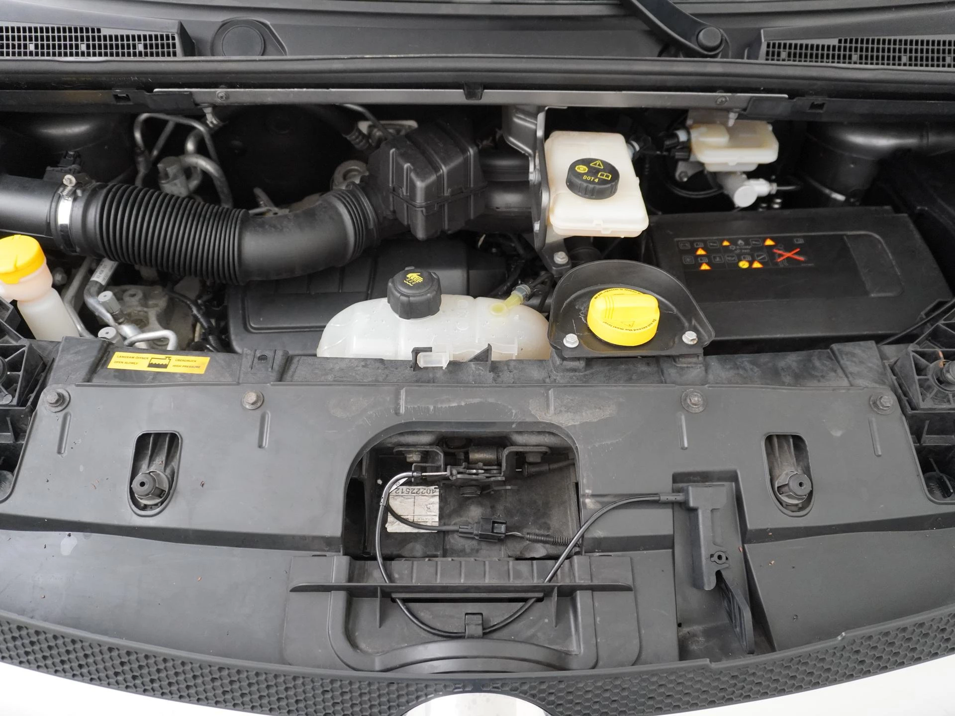 Opel-Vivaro-image-18