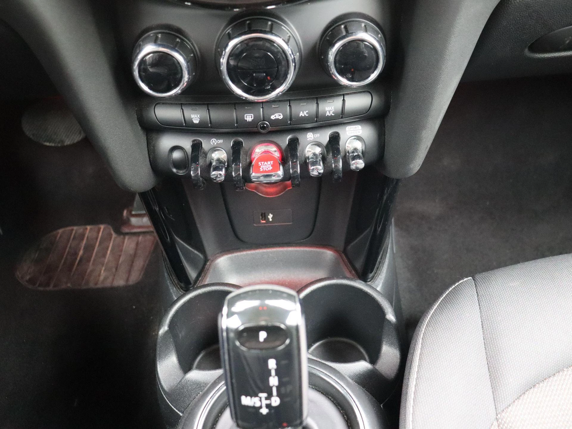 MINI 5-deurs Cooper 5d Cooper