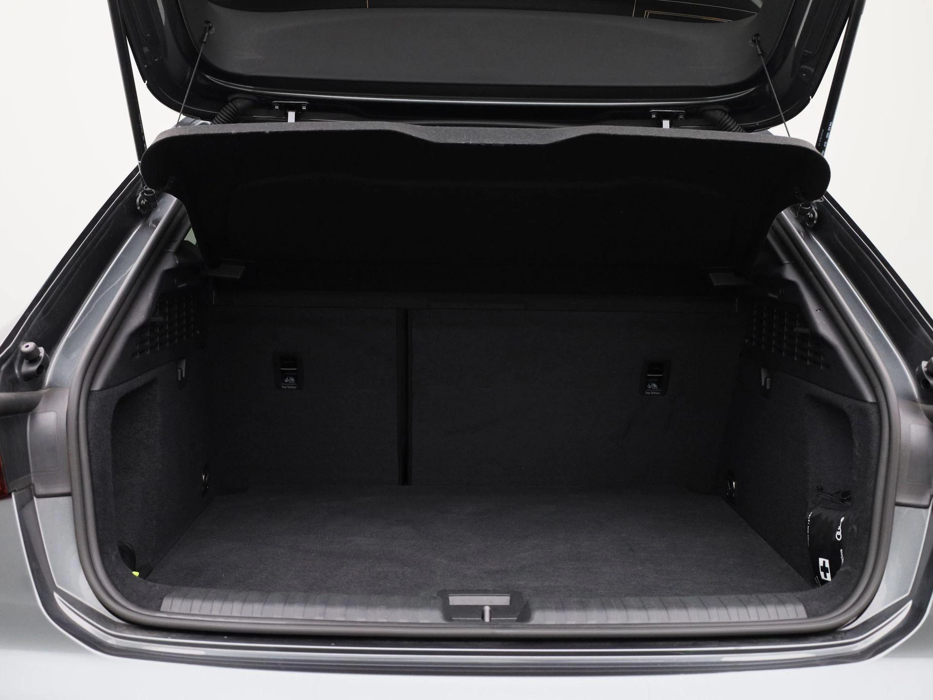 Audi A3 Sportback 40 TFSI e S edition 204 PK