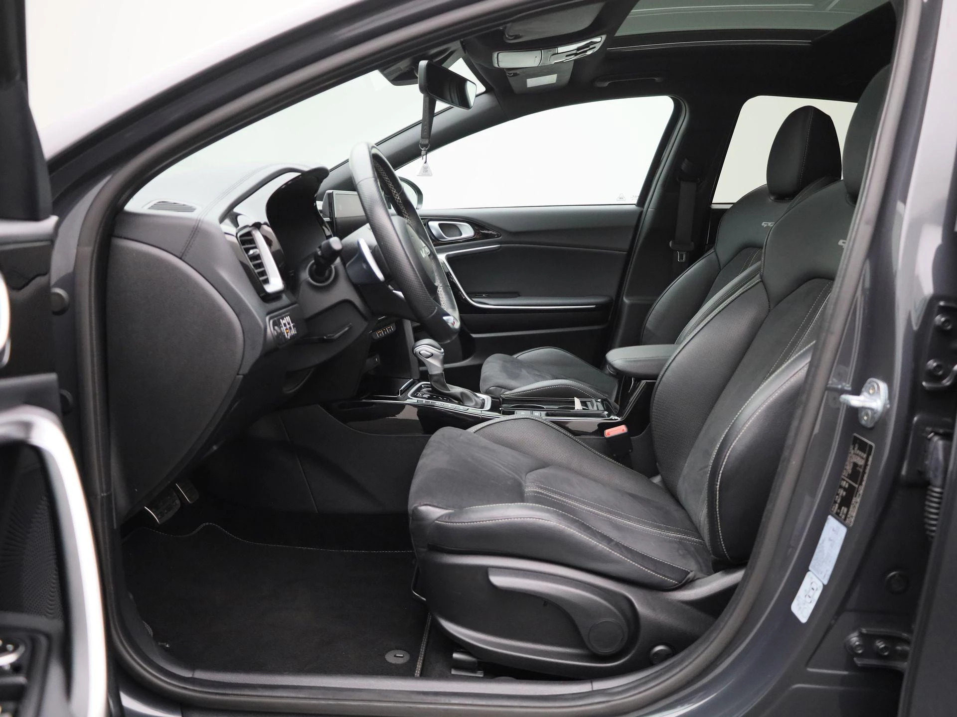 Kia-XCeed-image-10