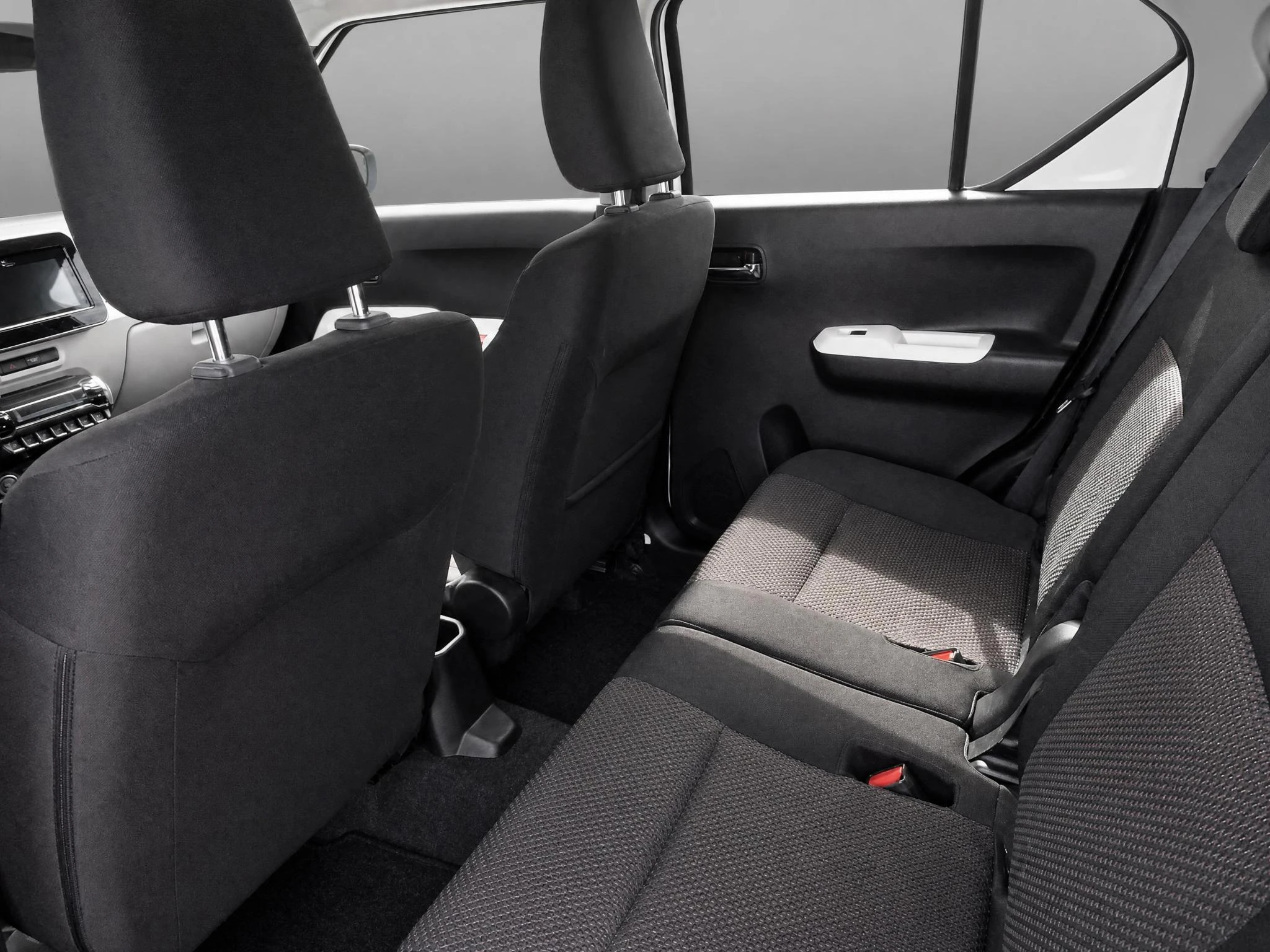 Suzuki-Ignis-image-8