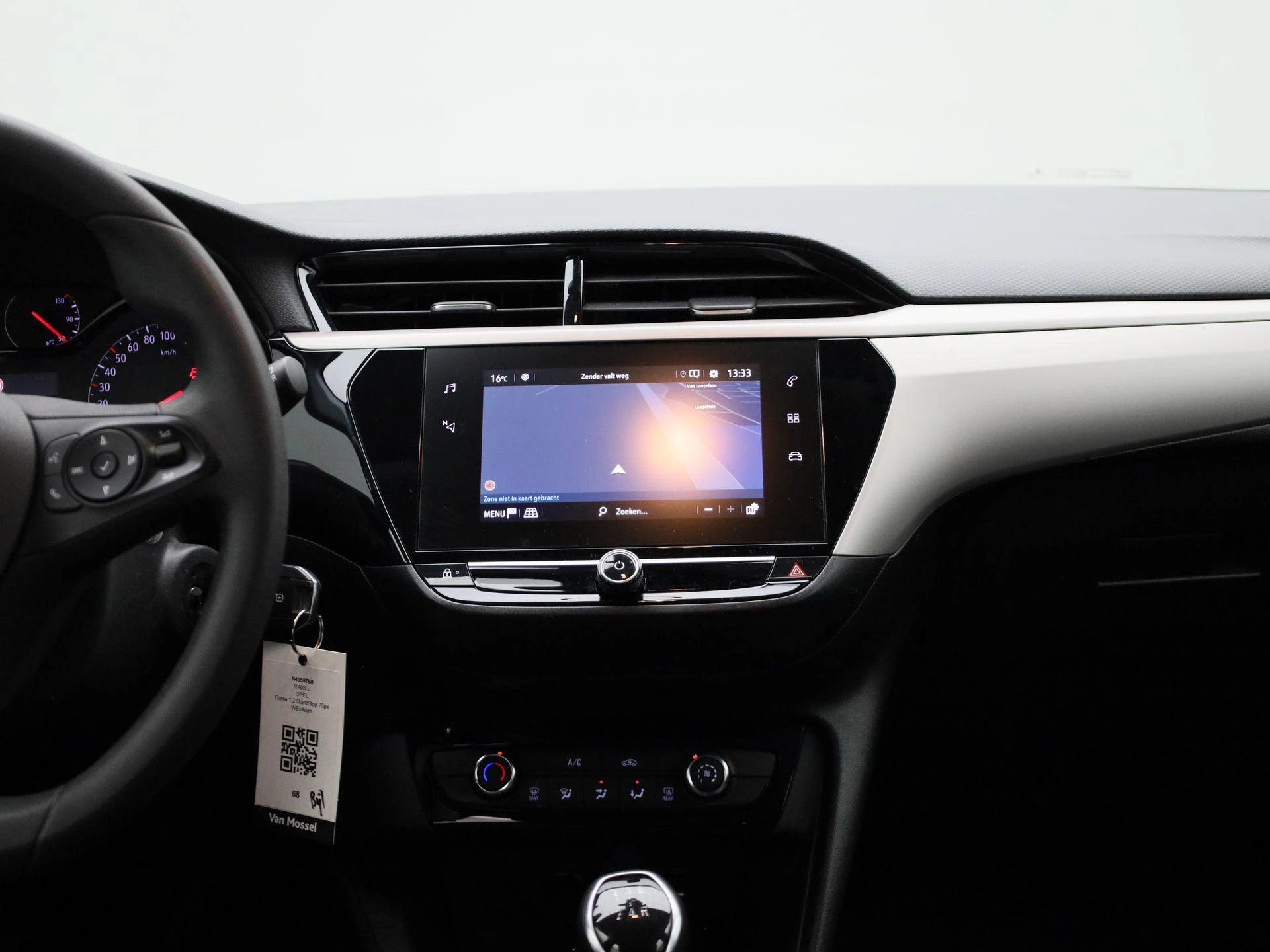 Opel-Corsa-image-15