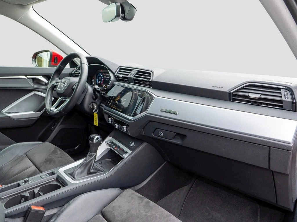 Audi Q3 Sportback 35 TFSI S line Panorama PDC+ GRA