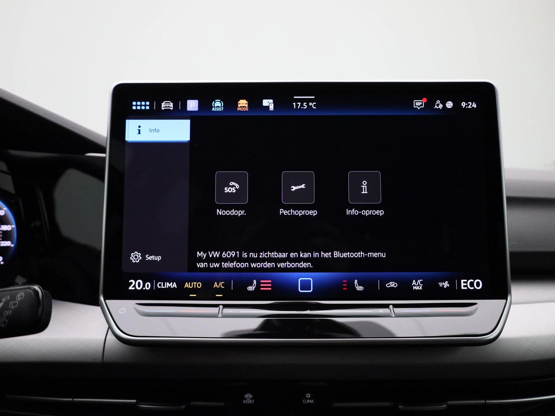 Volkswagen-Golf-image-20