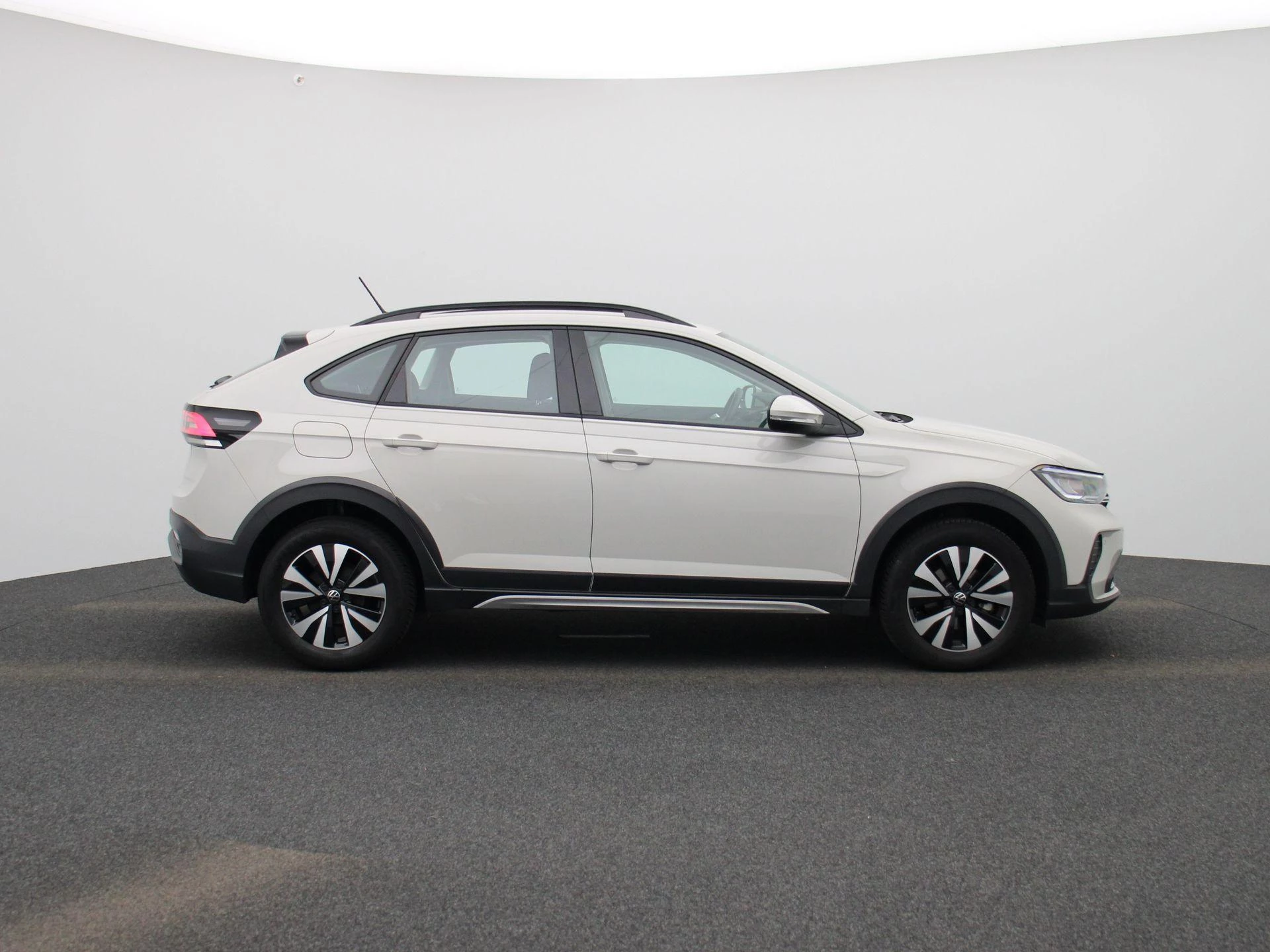 Volkswagen-Taigo-image-5