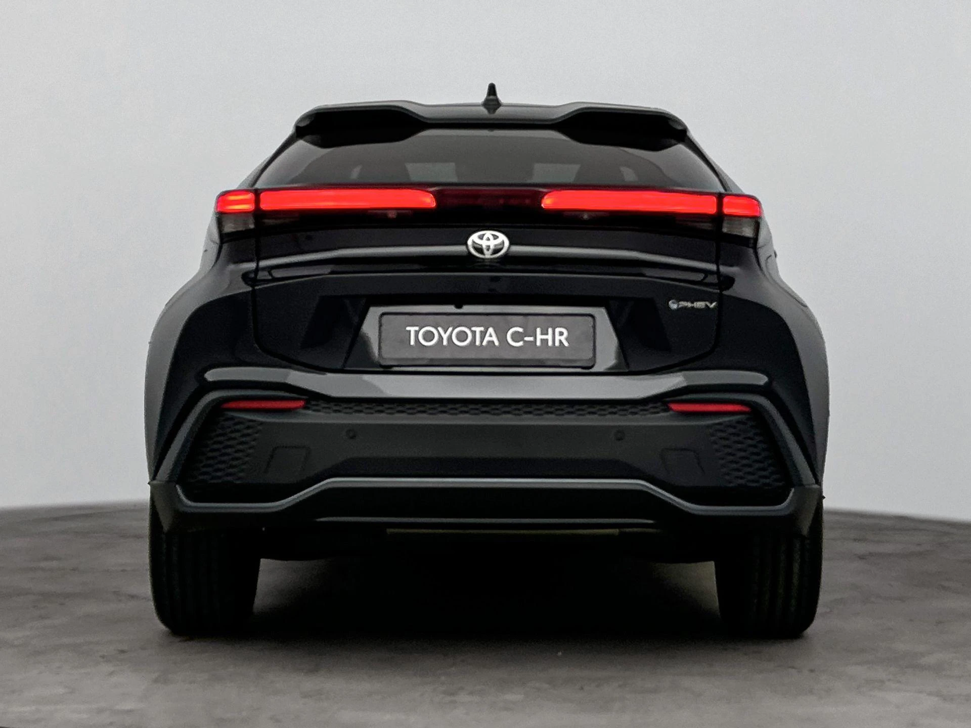 Toyota-C-HR-image-2
