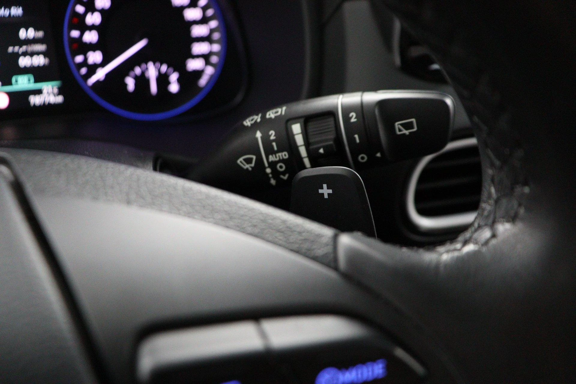 Hyundai-Kona-image-39
