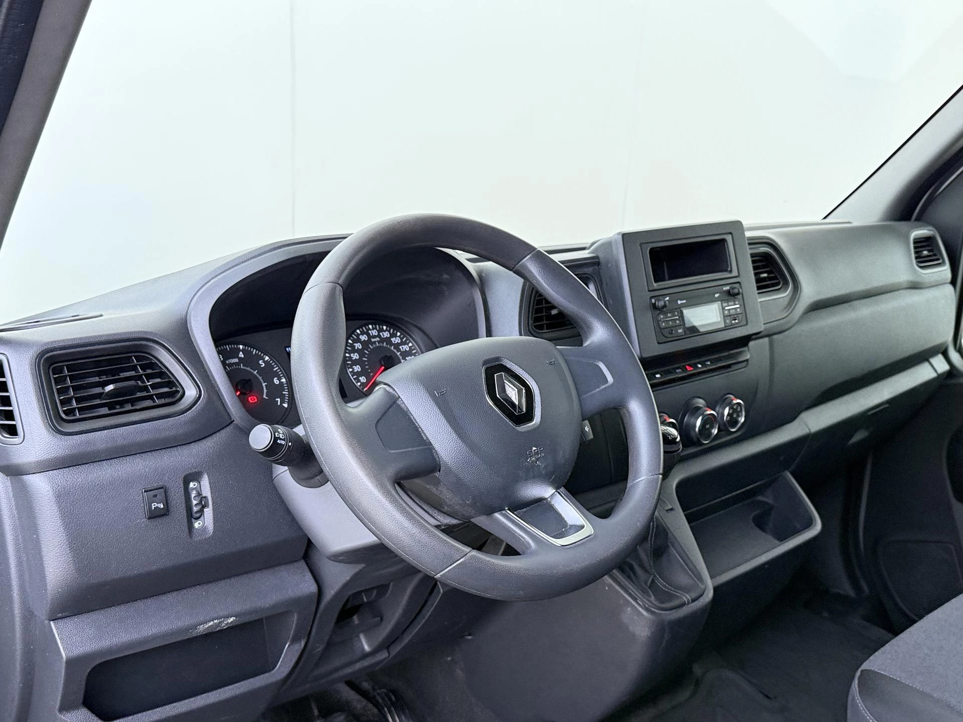 Renault-Master-image-9