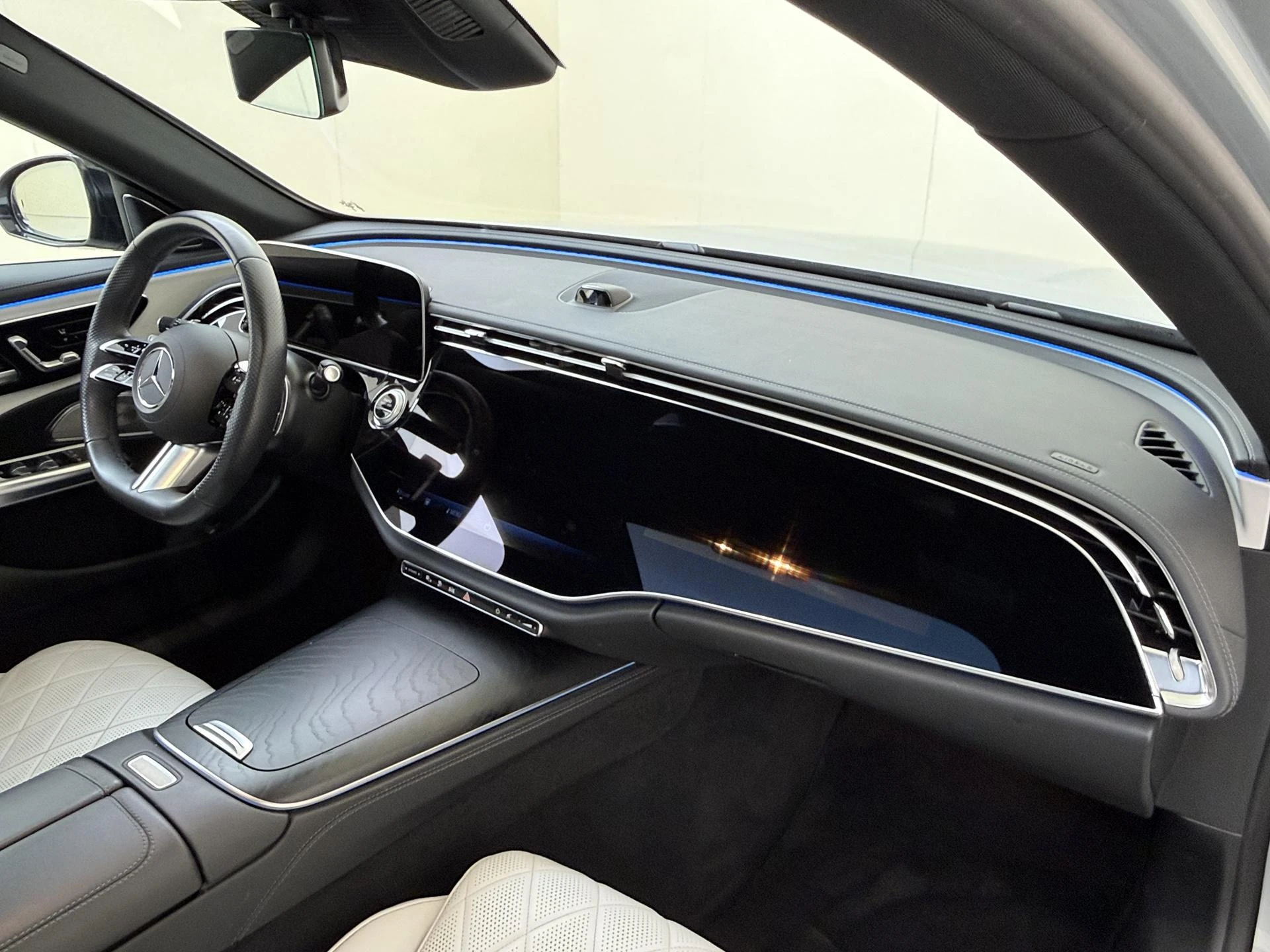 Mercedes-Benz-E-Klasse-image-4