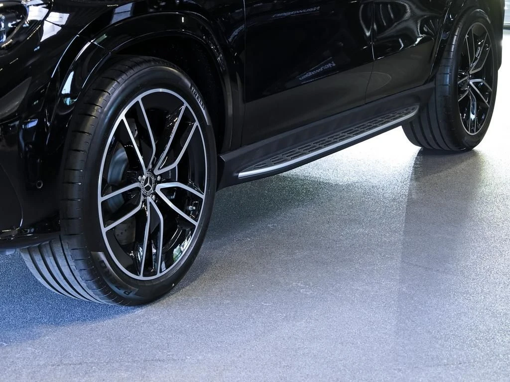 Mercedes-Benz-GLE 450 d-image-5