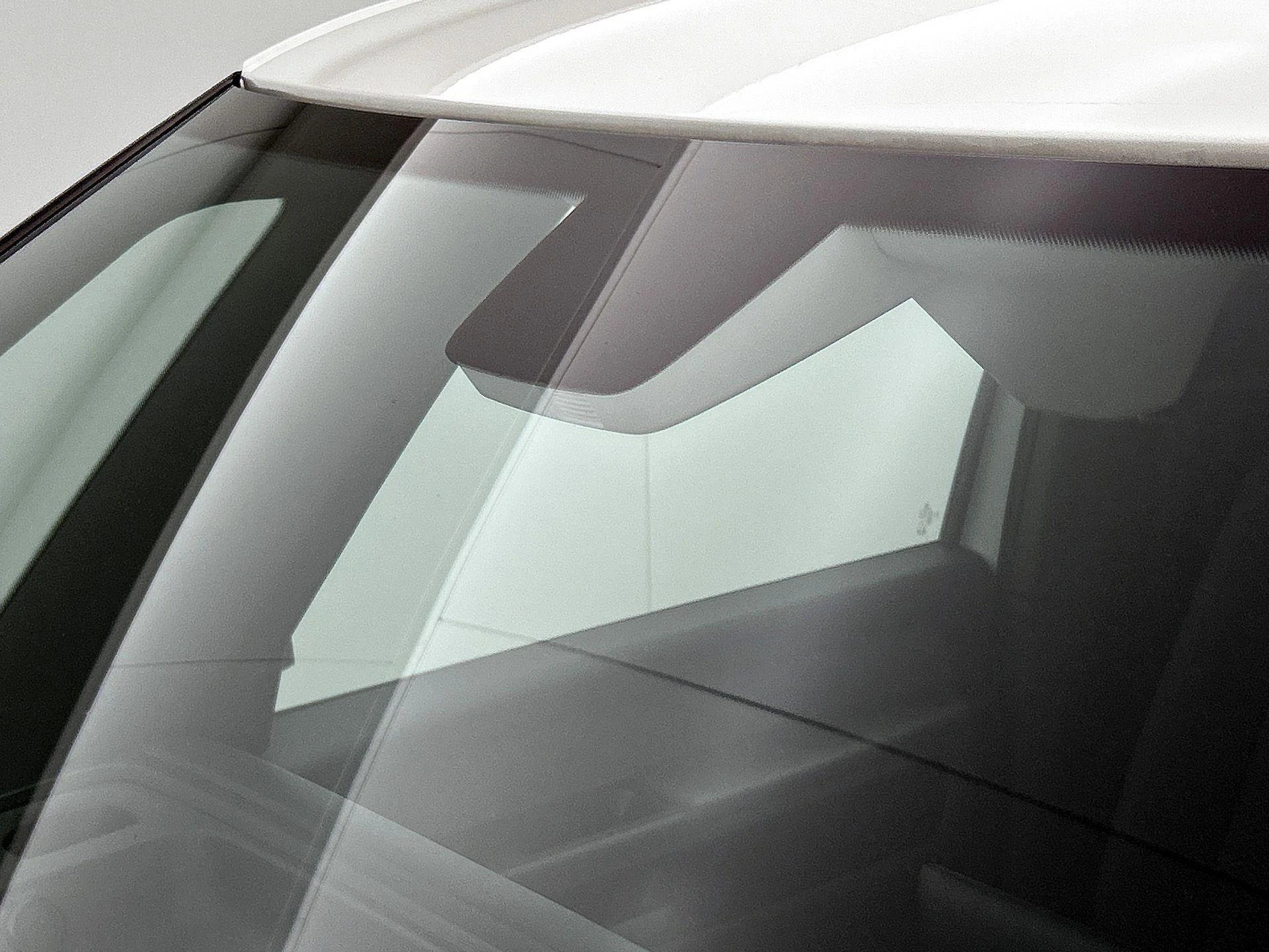 Volkswagen-ID. Buzz Cargo-image-7