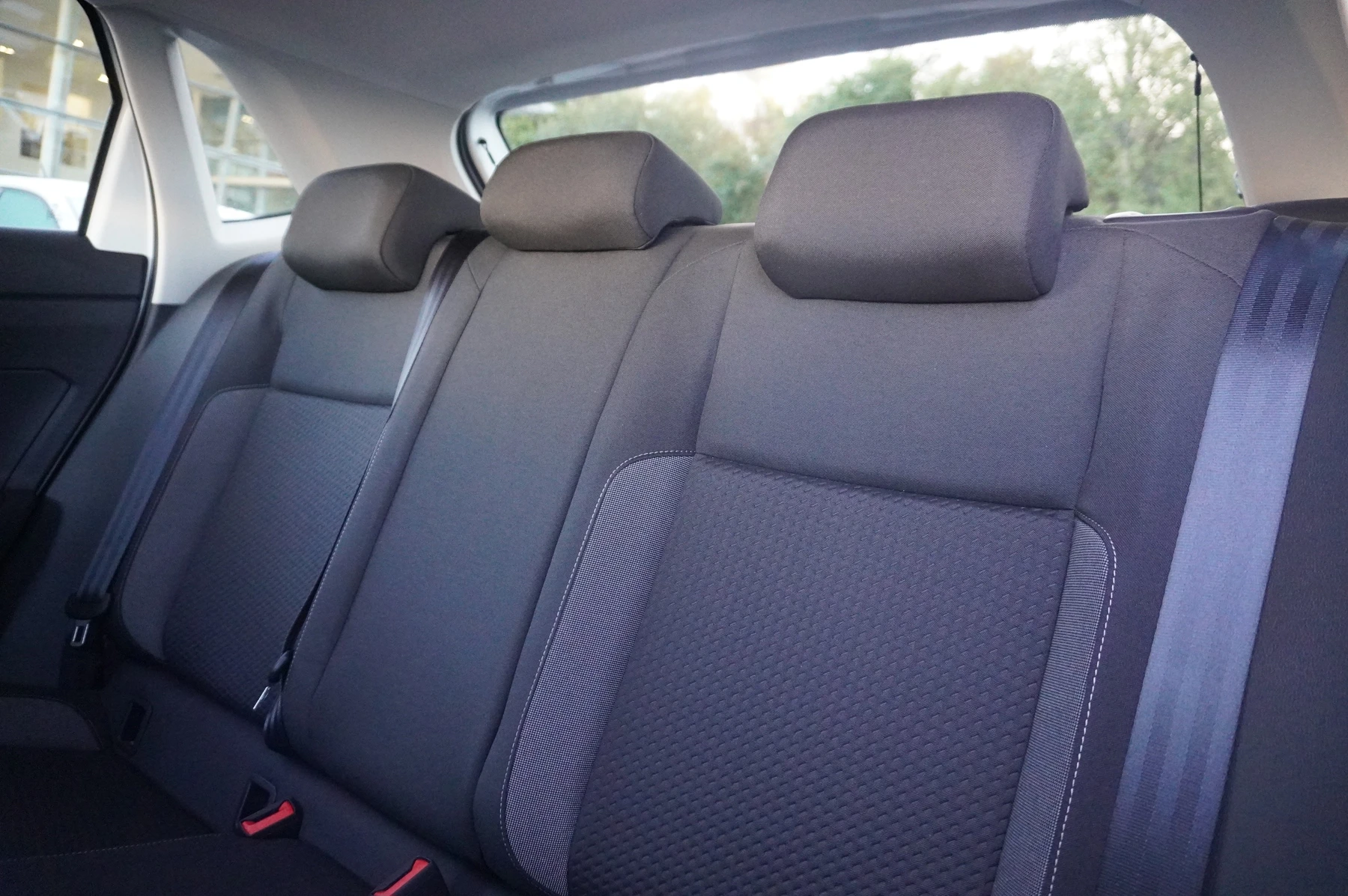 Volkswagen-Polo-image-37