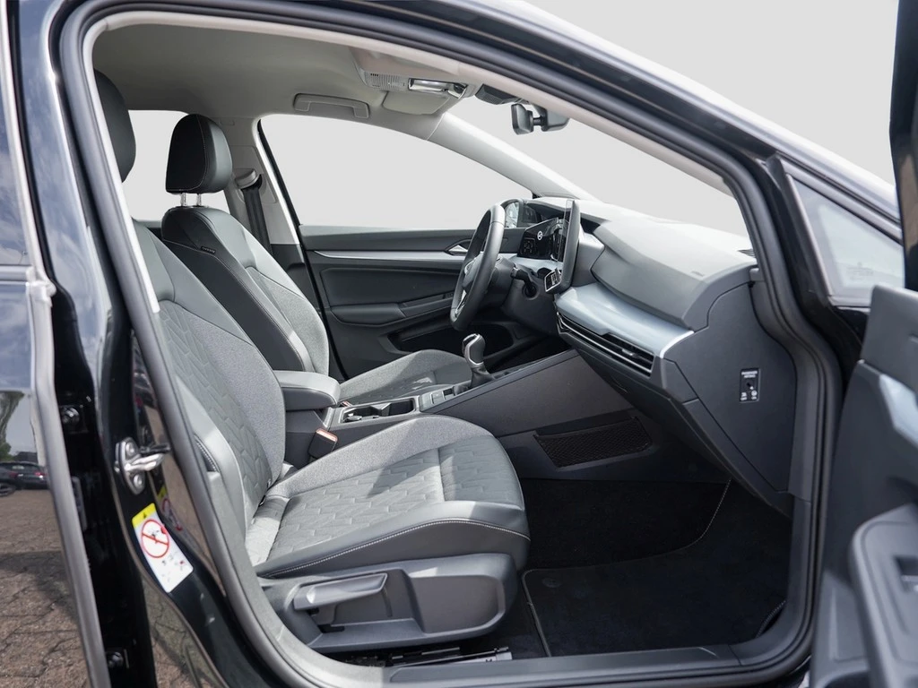Volkswagen-Golf-image-6
