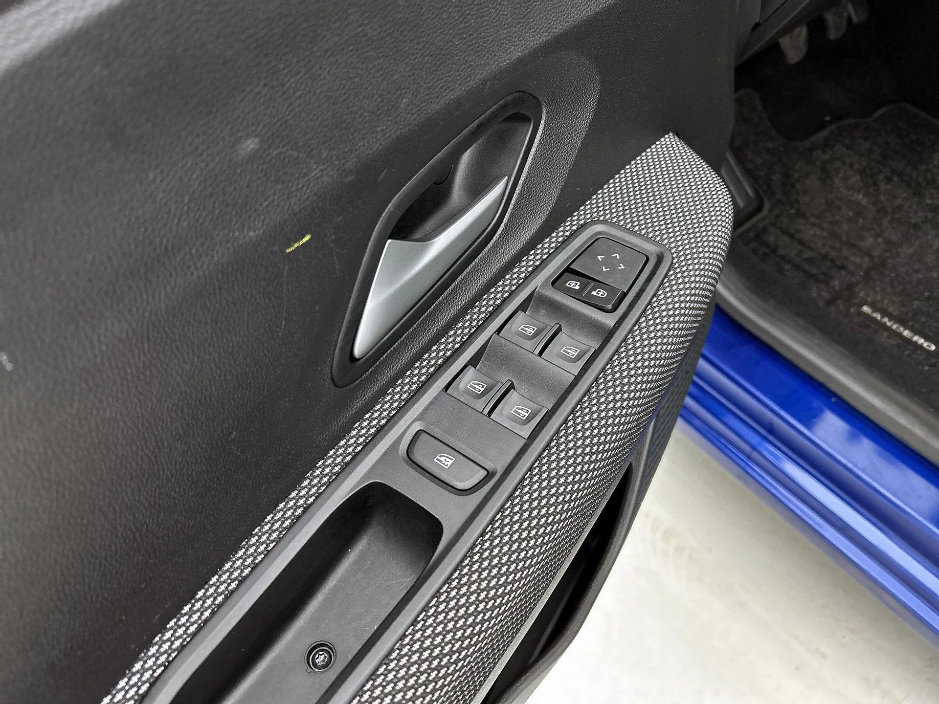 Dacia-Sandero-image-16