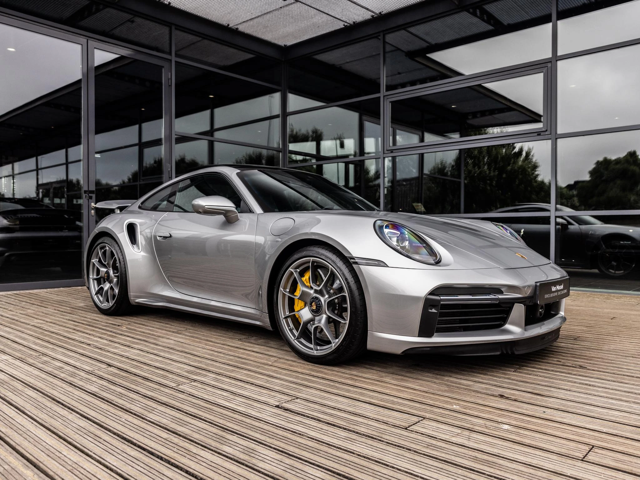 Porsche-911-image-3