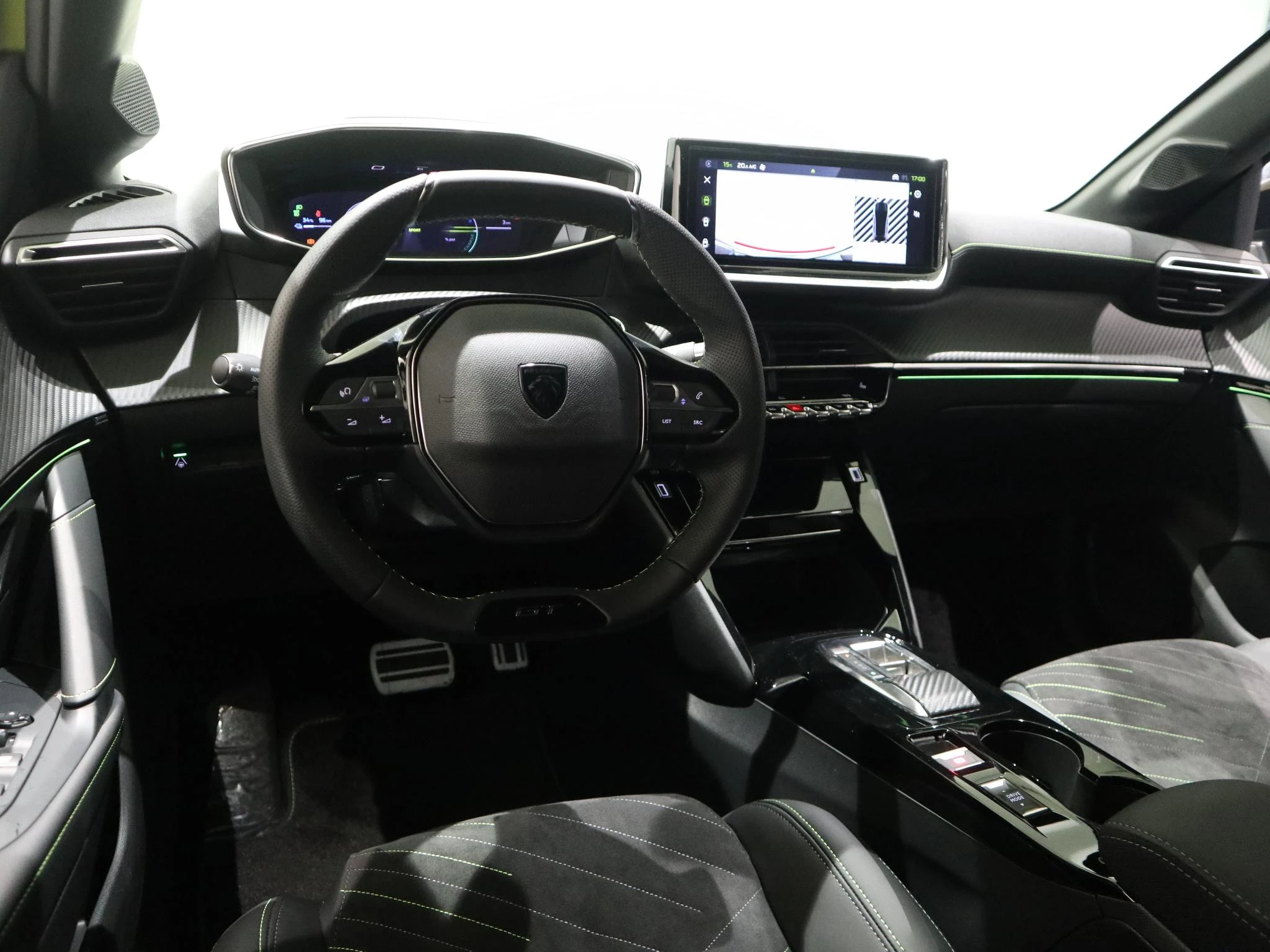 Peugeot-e-208-image-12