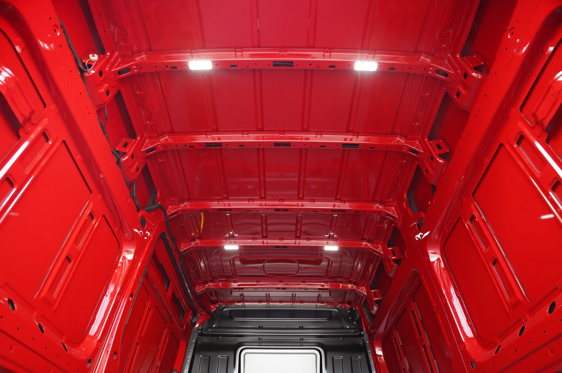 Volkswagen-Crafter-image-25