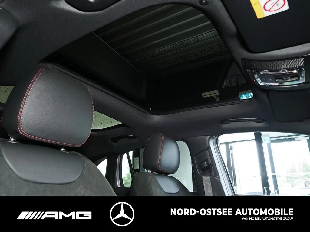 Mercedes-Benz GLA 200 AMG NIGHT PANO AHK 360° SOUND DISTRONIC AMG Line