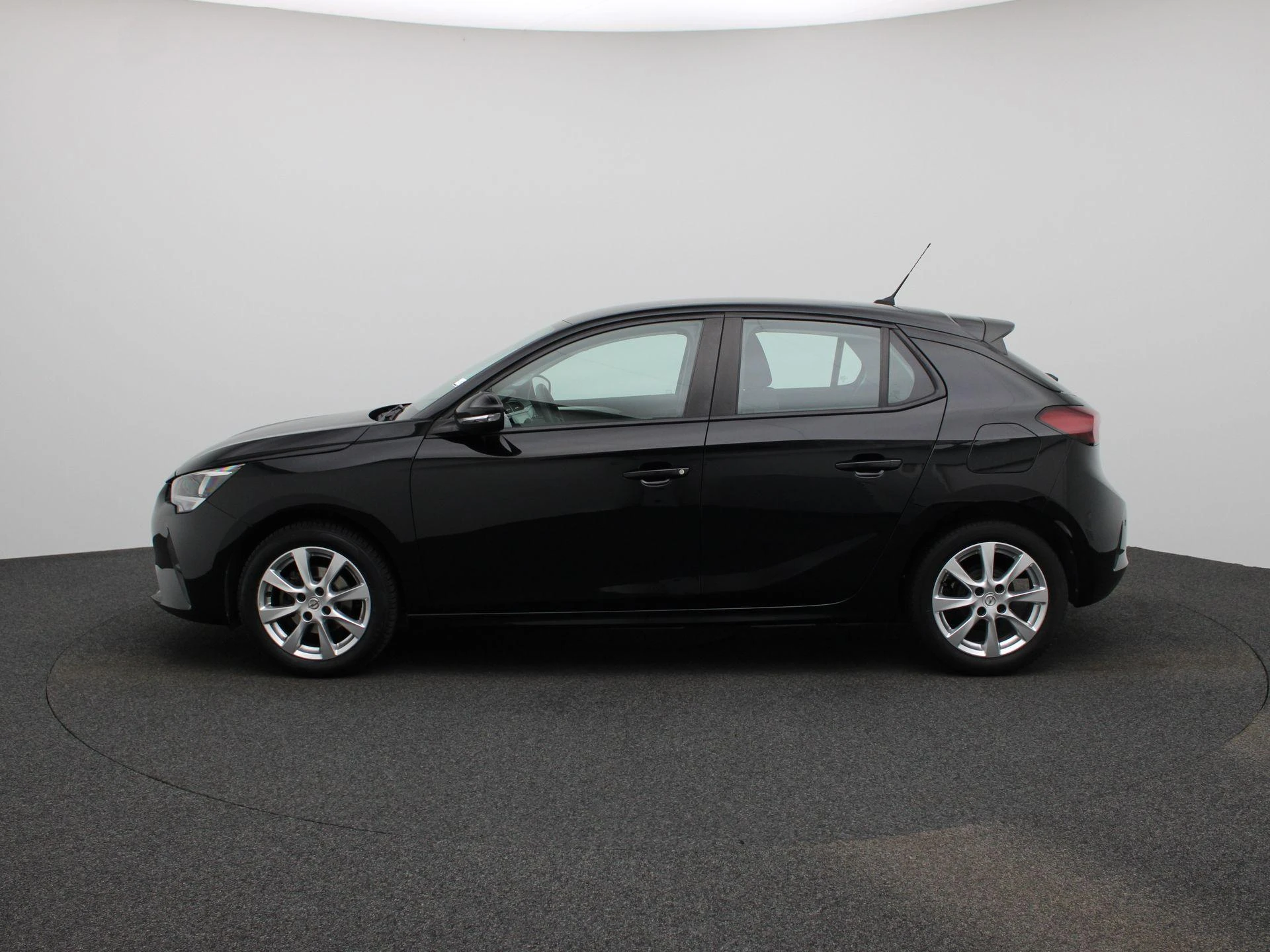 Opel-Corsa-image-3