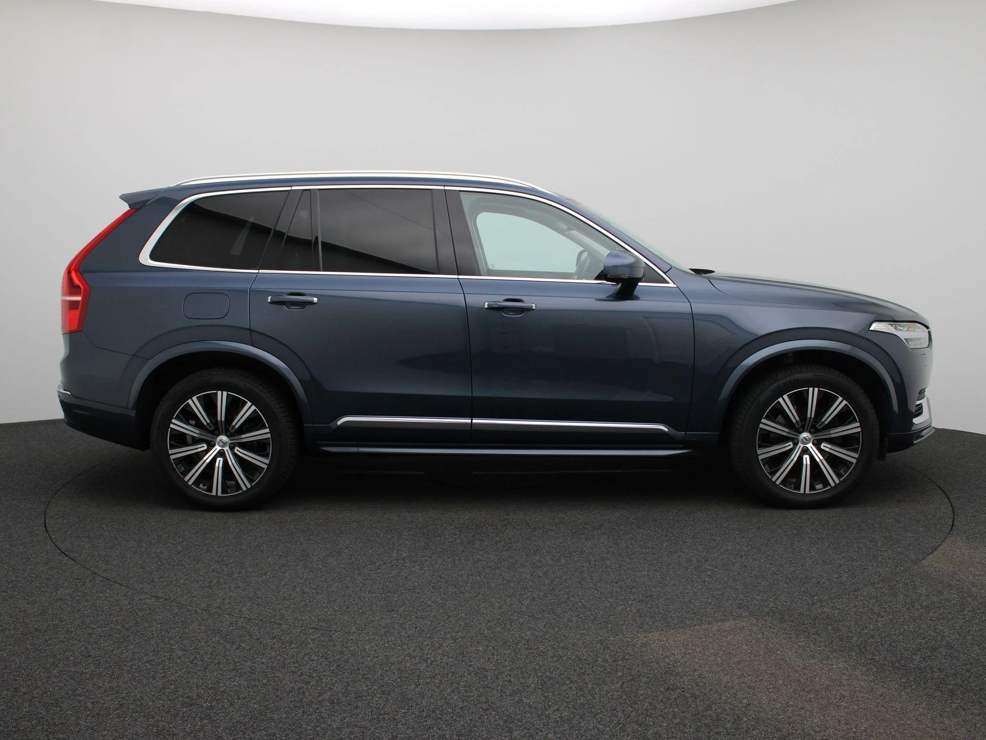 Volvo-XC90-image-5