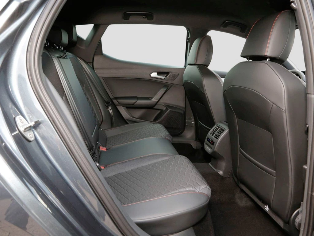 SEAT-Leon-image-9