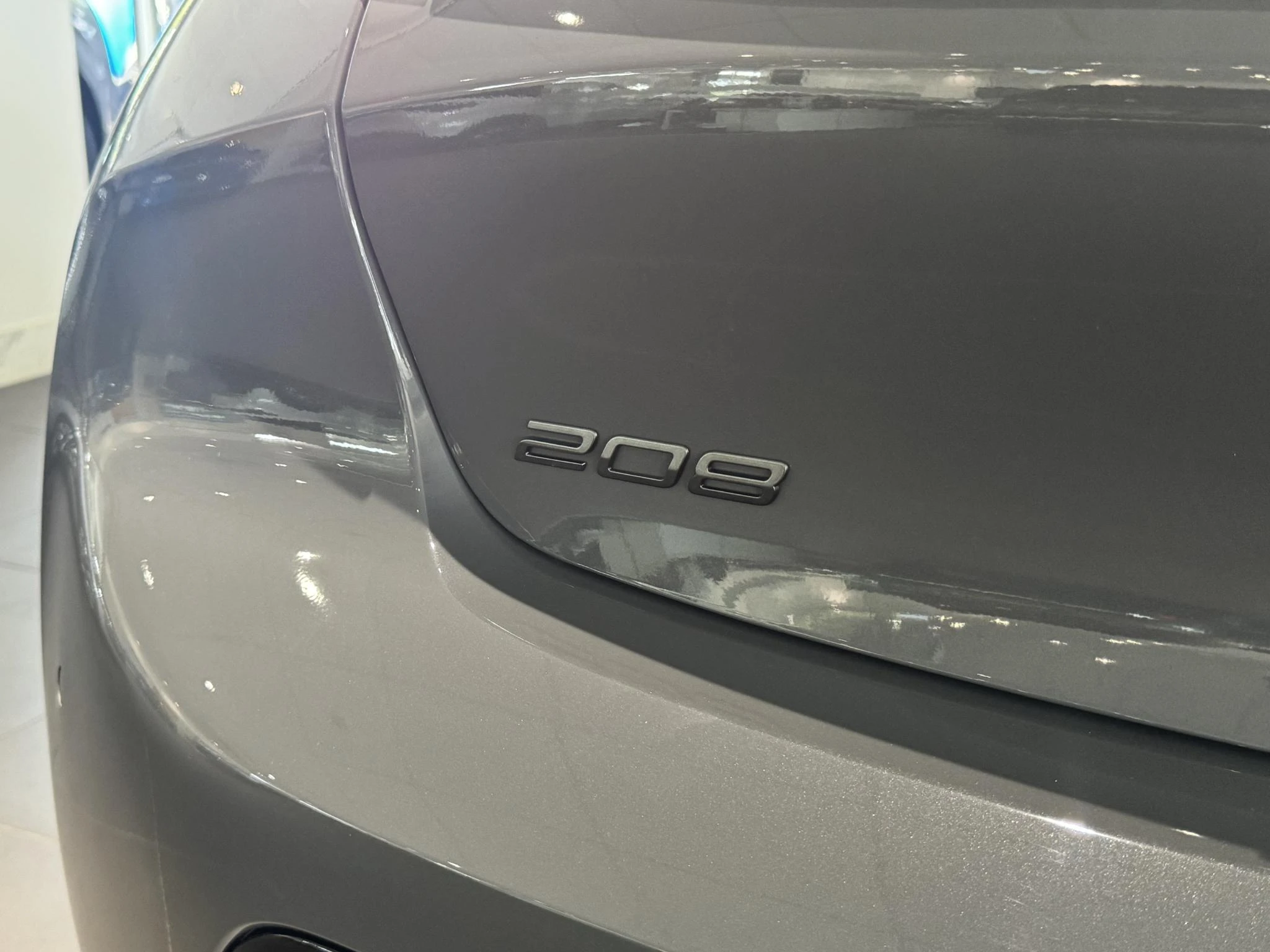 Peugeot 208 1.2 Hybrid 110 e-DCS6 Allure