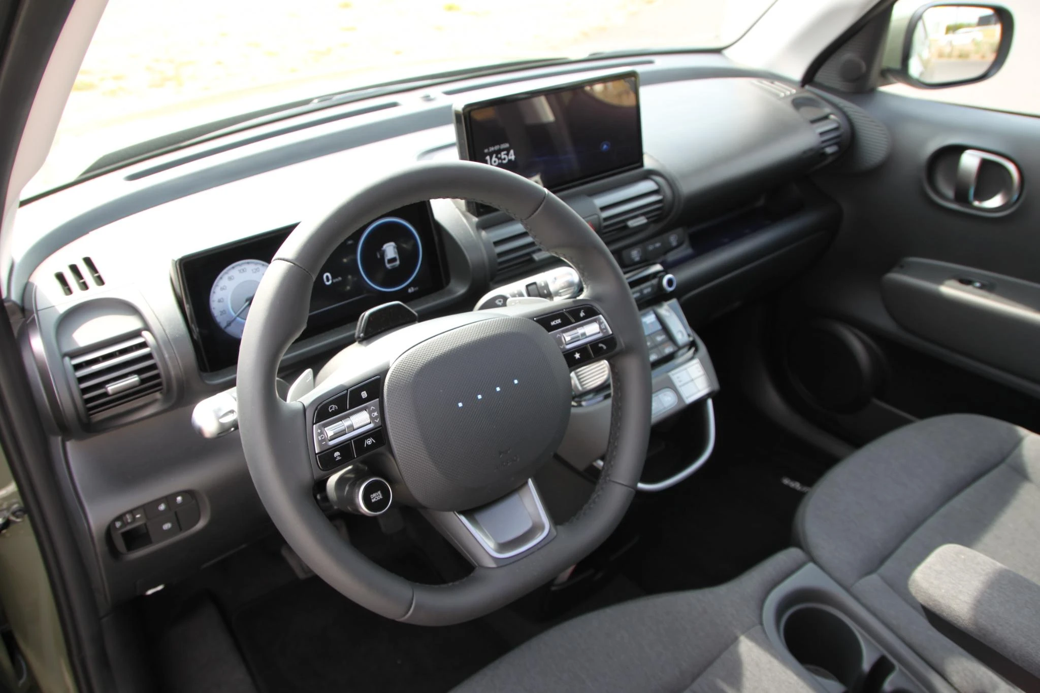 Hyundai-Inster-image-12