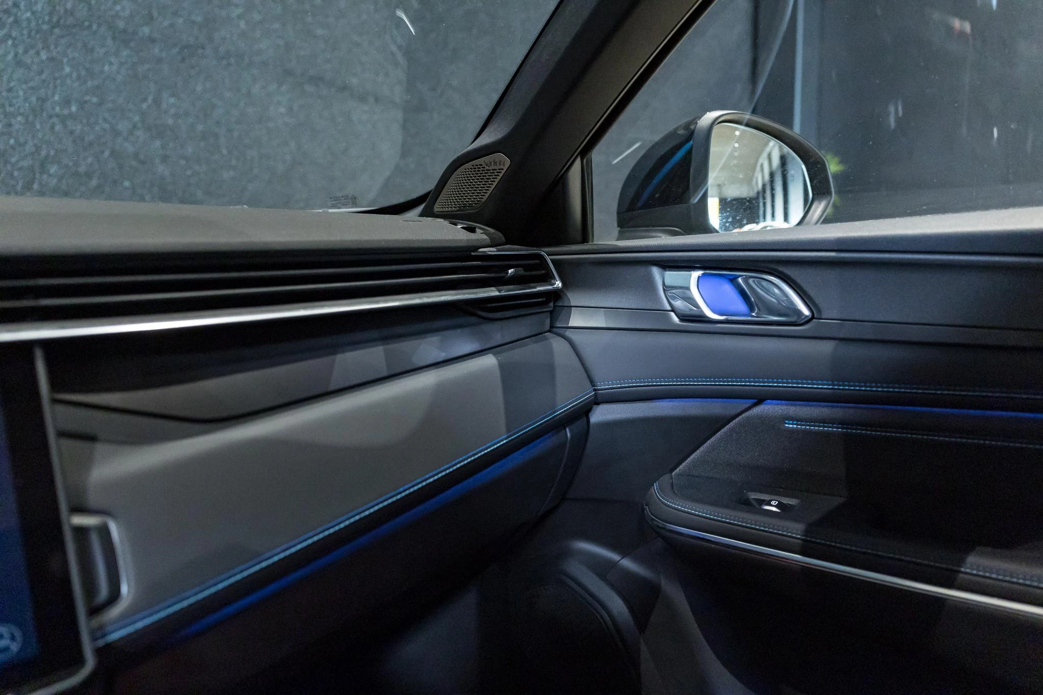 Lynk & Co 01 1.5 192kW PHEV OBC6.6